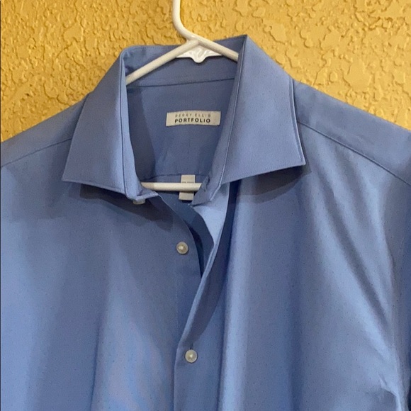 Perry Ellis Button Up - Picture 2 of 3